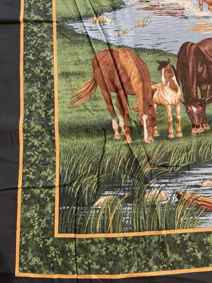 Nuevo panel de tela para colgar en la pared Horses & Stream 44 1/2” W X 34 1/2” Foto 2 de 4