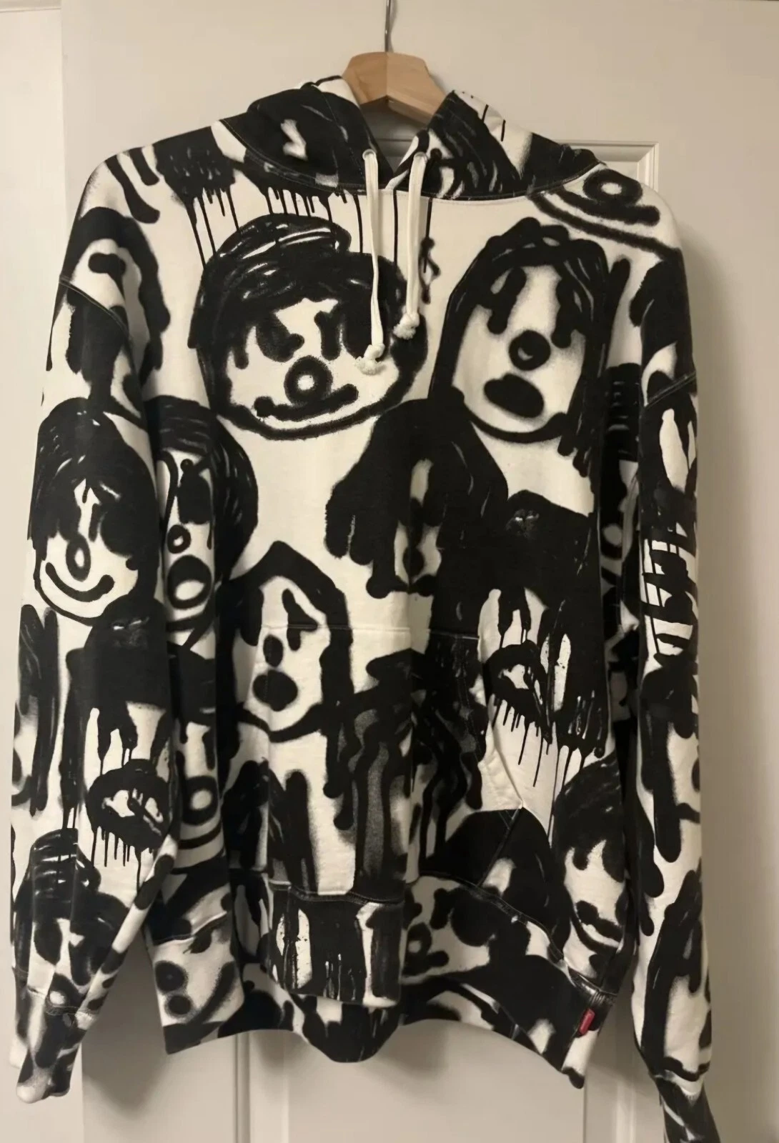 Sweat shirt à capuche Supreme Yohji Yamamoto visages graffiti blanc noir taille grande