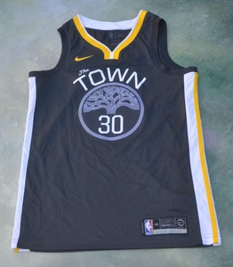 stephen curry jersey size medium
