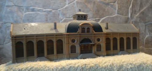 Vollmer 7506 (pista N) estación casco antiguo - casi terminado de construir | Zustand: Gebraucht