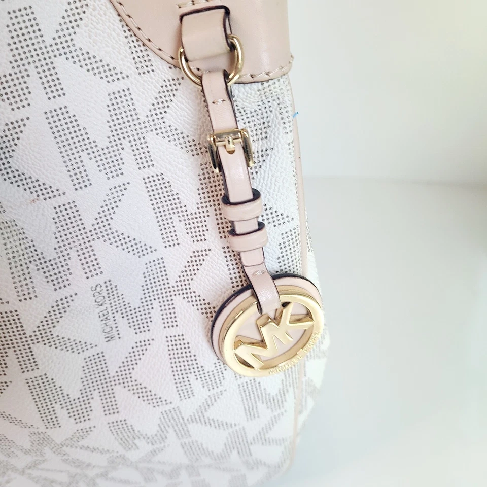 Bolso de mano convertible MICHAEL KORS Jet Set marfil vainilla logotipo firma Foto 3 de 4