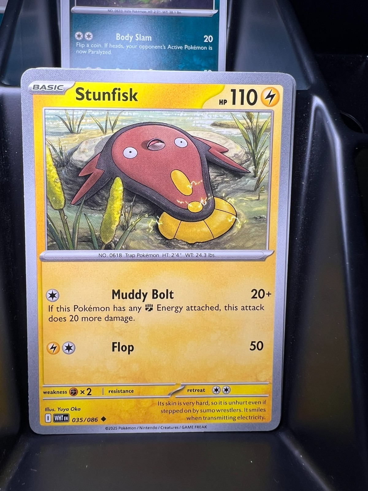 Stunfisk 035/086 Sv: White Flare Regular