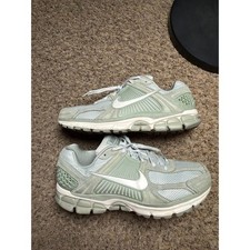 Nike Zoom Vomero 5 Pistachio Frost Size 11 3211