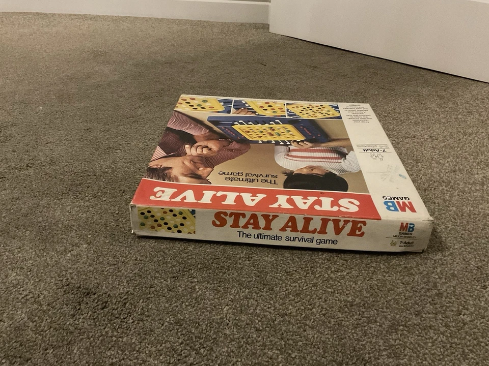 MB Games Vintage 1975 Stay Alive Board Game - Image 4 of 4