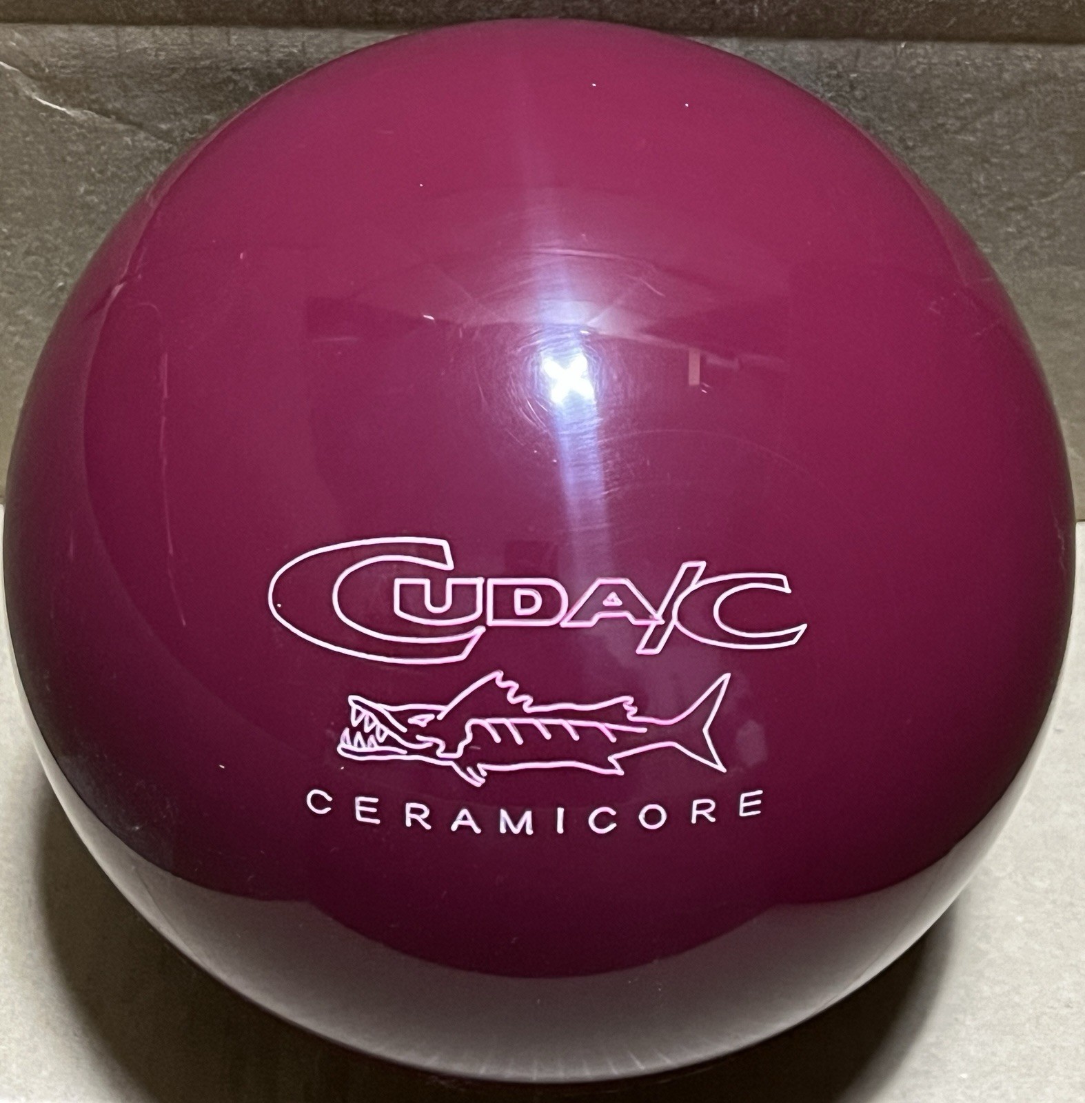 Columbia 300 Cuda/C 16 lb Bowling ball New in Original Box