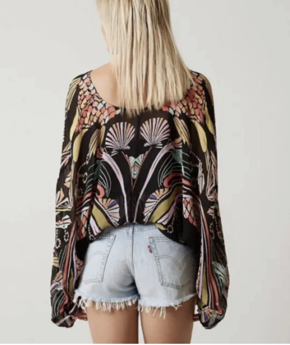 free people beneath the sea top