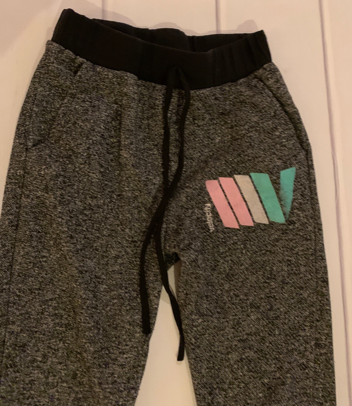 Picture 2 of 5