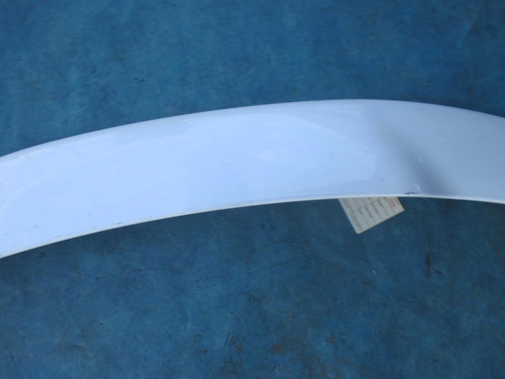 Aston Martin trunk spoiler wing 