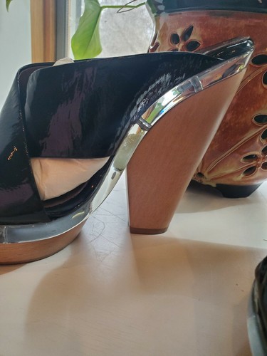 NIB $1175 MARNI Patent Leather Cross Over Platform Acrylic Sandals 39/8.5 Black - Picture 6 of 11