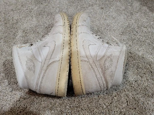 Nike Air Jordan 1 Retro Mid Triple Blanco 554724-100 Zapatos para Hombre talla 11.5 Foto 3 de 4