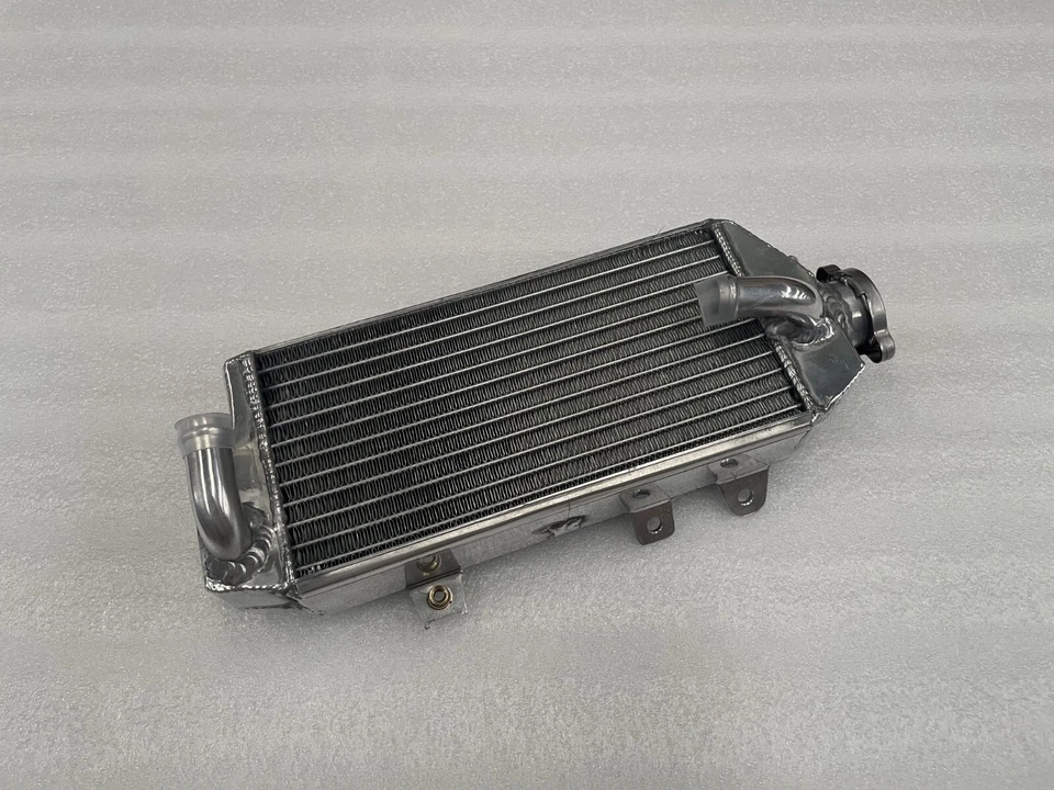 🔥Radiador de aluminio L+R Fit Kawasaki KX250 / KX250X / KX250F 4T 2025 Foto 4 de 4