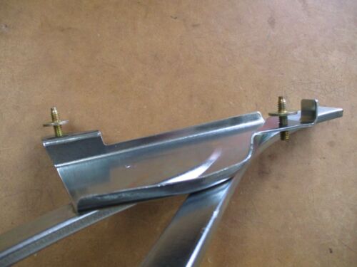 HOLDEN MONARO HK HT HG LH REAR QUARTER WINDOW RUNNER CHANNEL REGULATOR GUIDE GTS - Picture 7 of 8