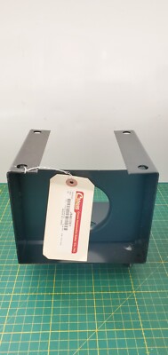 Crown Automotive J5461361 Spare Tire Bracket für 42-83 Jeep