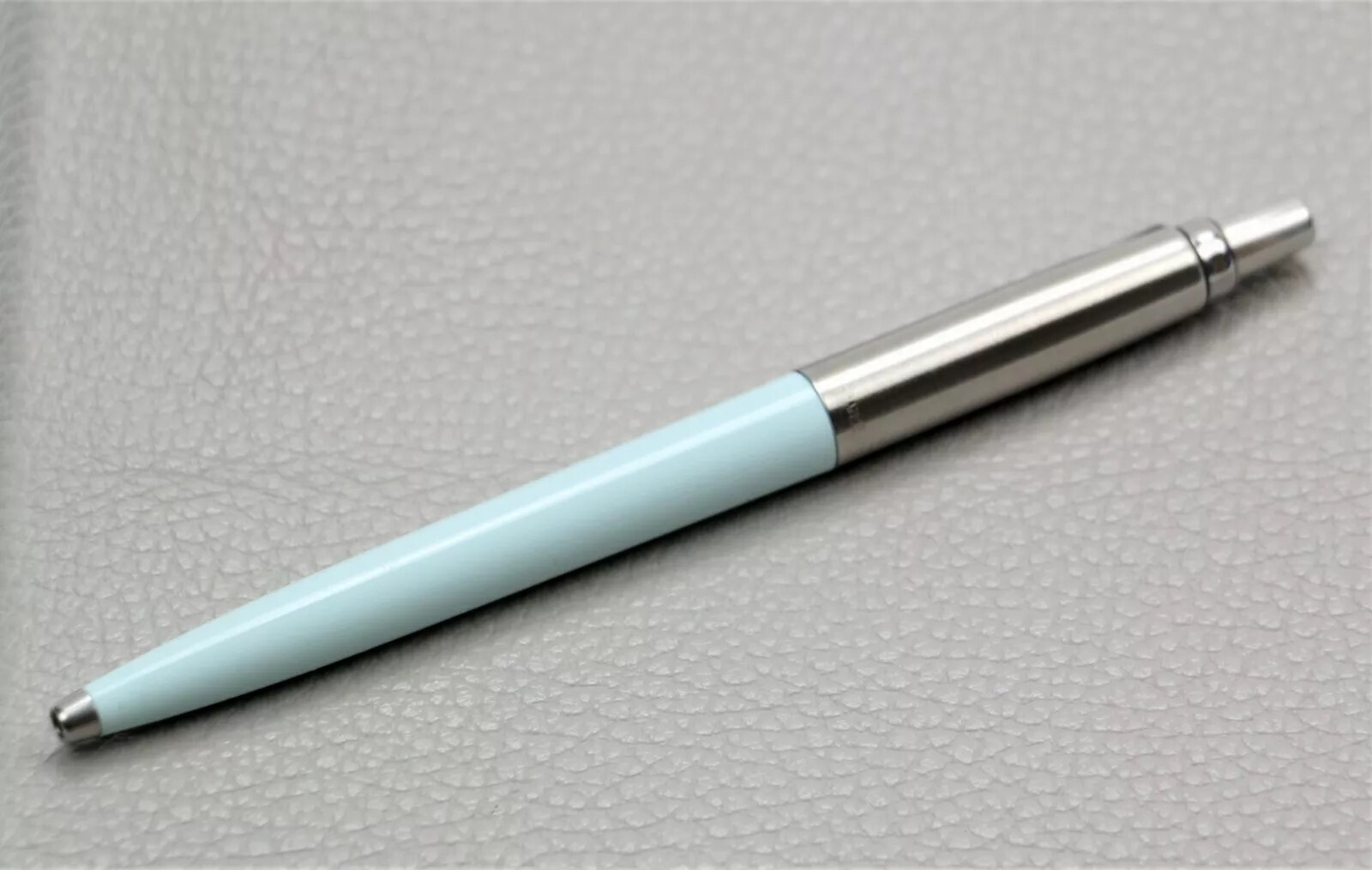 New Parker Jotter Original Pen 50s Finish Medium Black Ink Made in France Blue