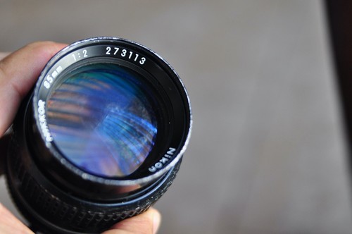 Nikon Nikkor 85mm F2 Ais lens for Nikon Film and Nikon Digital SLR cameras - Picture 7 of 14