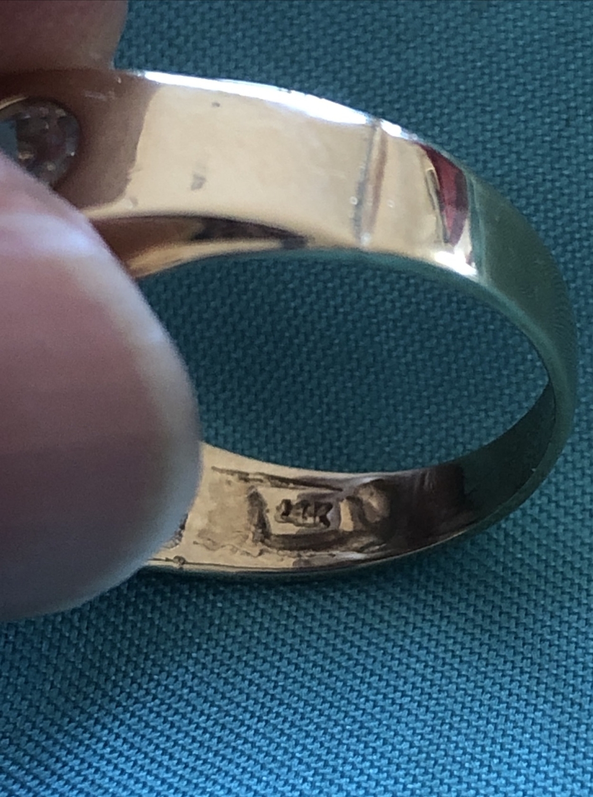 14KT YELLOW GOLD MEN PINKY FINGER RING RING WITH RED & WHITE SAPPHIRES