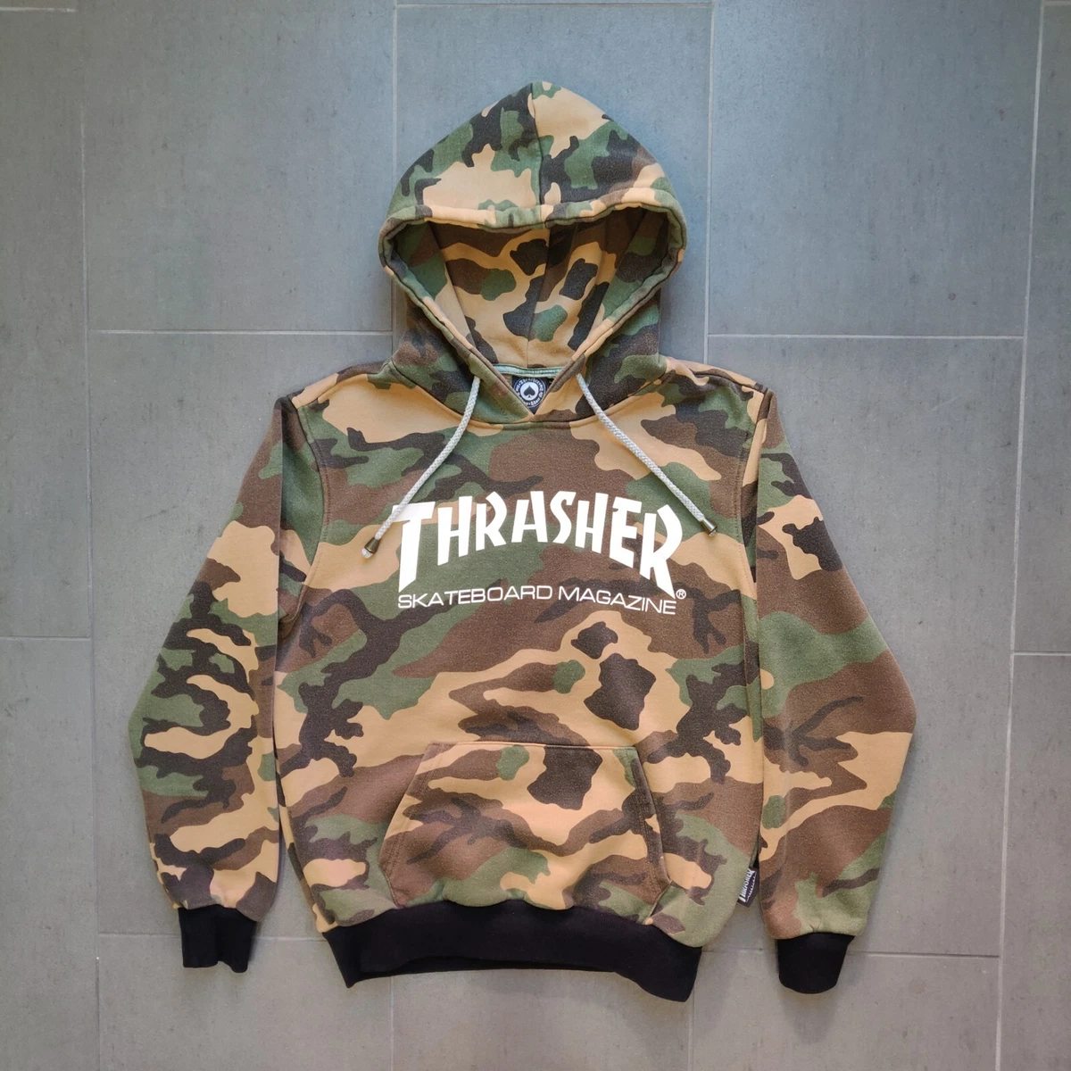 Camo clearance thrasher hoodie