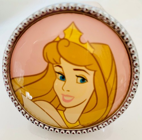 DISNEY PRINCESS DRAWER PULLS KNOBS SET-4 BELLE AURORA CINDERELLA SNOW WHITE NIB - Picture 3 of 7
