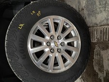Used Wheel Fits 2013 Chevrolet Tahoe 18x8 12 Spoke Hybrid Opt P71 Bright Finish