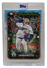 2024 Topps Holiday Yoshinobu Yamamoto #H88 LA Dodgers Rookie Card (RC)