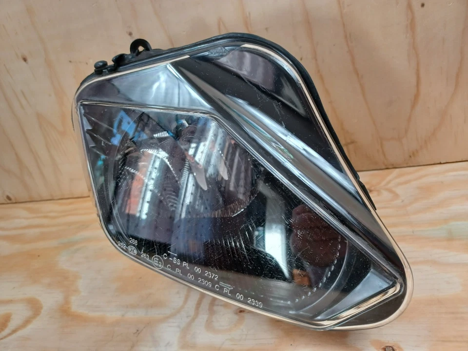 ♻️D♻️ DERBI GPR125 Headlight left hand GILERA SC125 / DERBI GPR125 2005 - Image 4 of 4