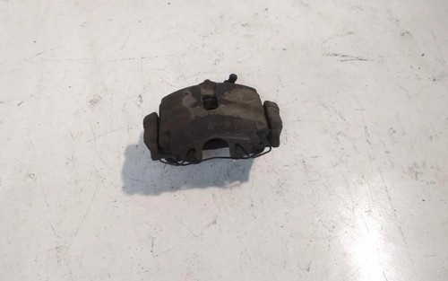 VW PASSAT Variant B7 365 Bremssattel vorne links 1.60 Diesel 77kw 2013 27544709