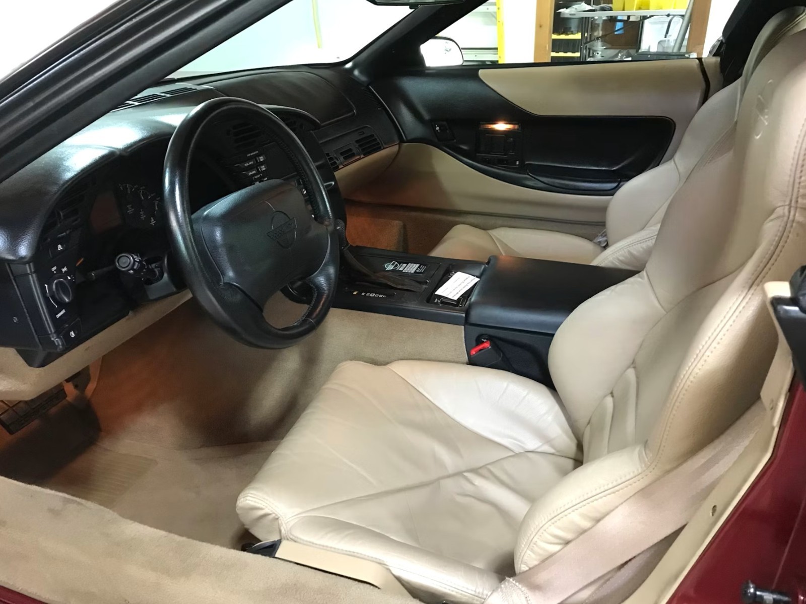 1995 Burgundy Chevrolet Corvette   | C4 Corvette Photo 10