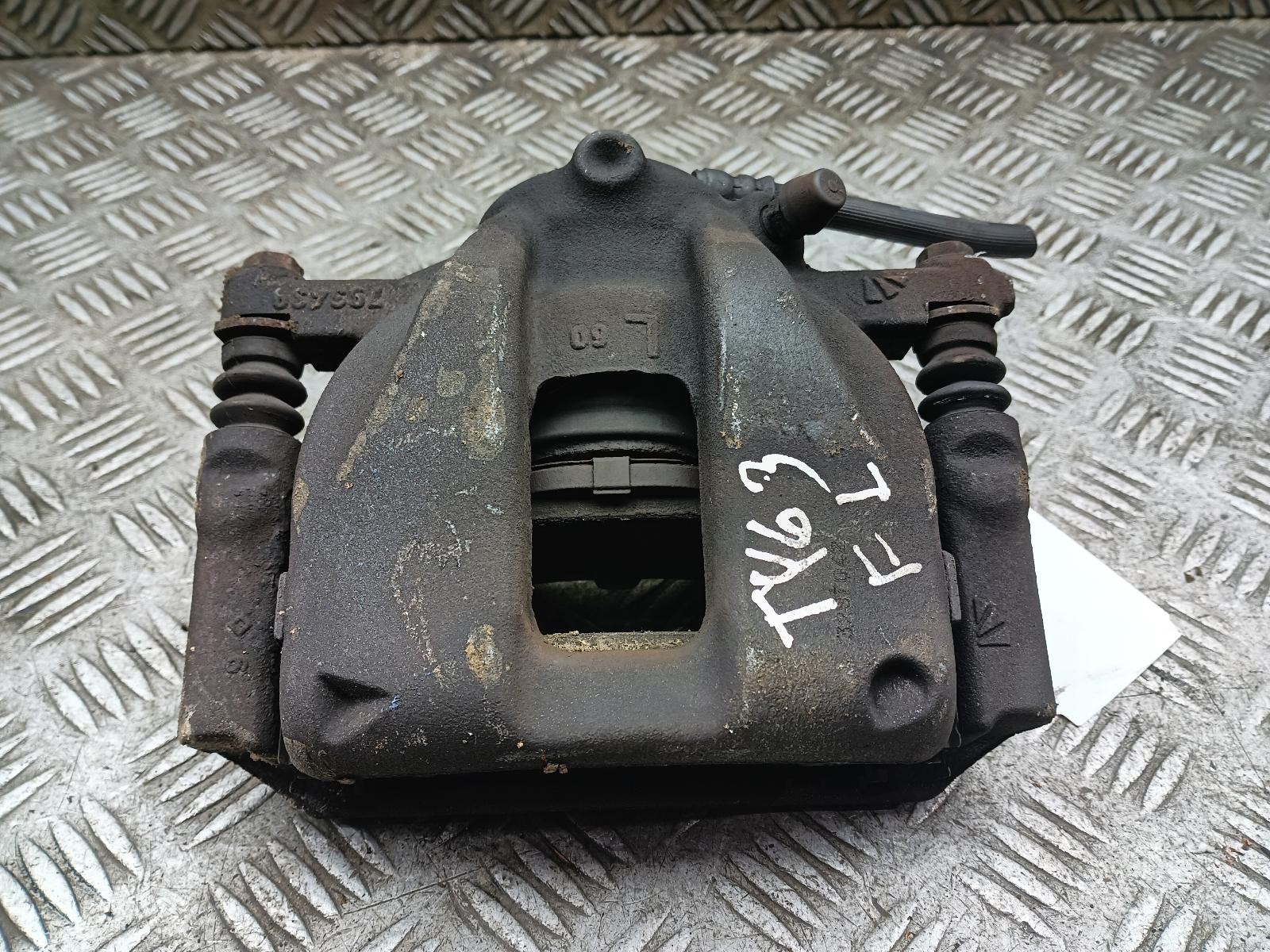 HONDA CRV BRAKE CALIPER FRONT LEFT 2.0 PETROL AWD MK4 2012 - 2018