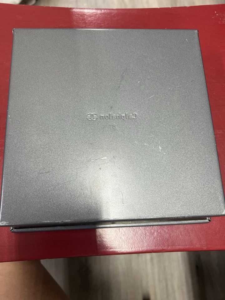 Sartén antiadherente para hornear pastel brownie Calphalon 8x8 Foto 2 de 2