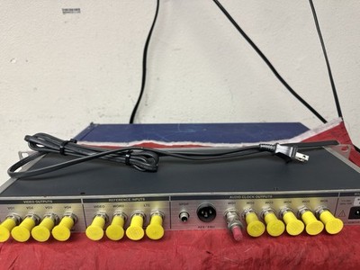 Rosendahl Nanosyncs Professional DDS Audio Clock & Video Sync