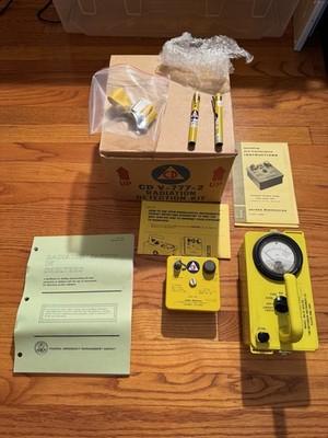 CIVIL DEFENSE CD V-777-2 RADIATION DETECTION KIT CDV-715, -742 & -750