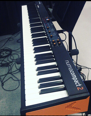 Studiologic AMS-NUMA-COMPACT2 88-Key Electronic Keyboard - Black + CASE
