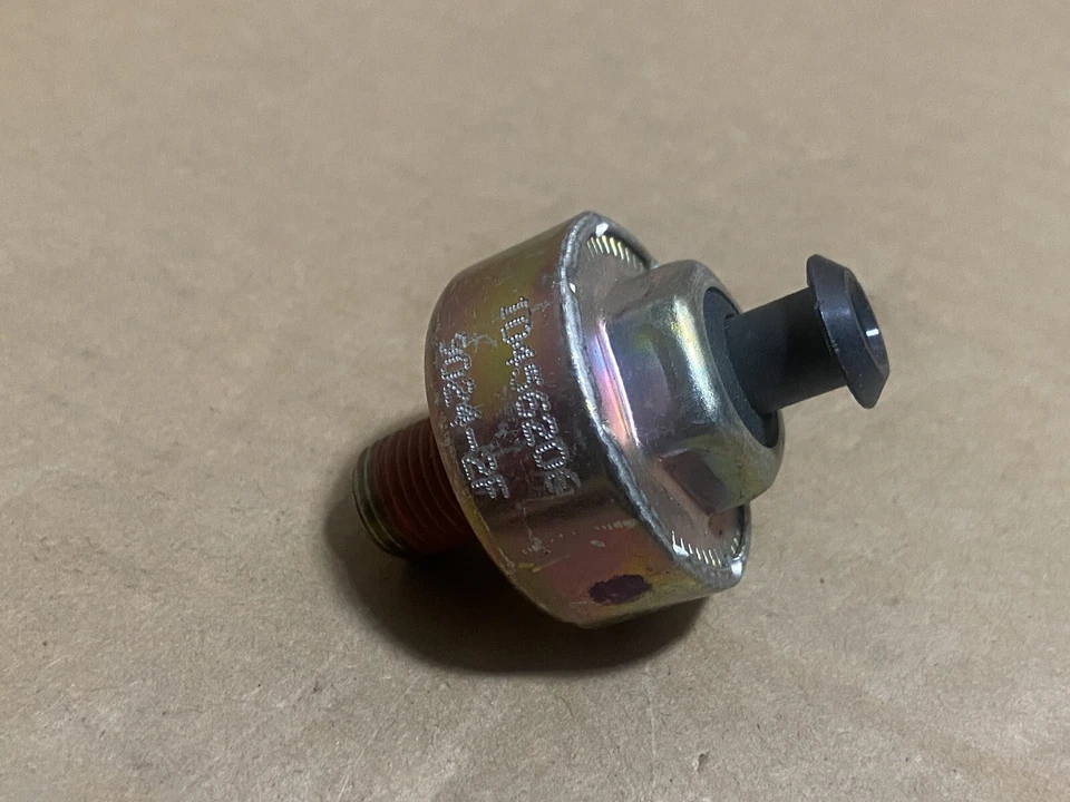 Sensor de golpe de encendido GM 10456206 -- 1995 Riviera Bonneville Park Avenue -- Nuevo de Lote Antiguo Foto 2 de 4