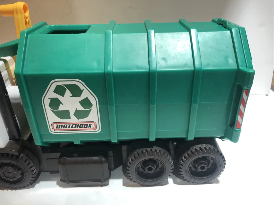 Used Matchbox Garbage Truck 15" Large Scale, Sound FX Matchbox TRUCK ONLY - Image 4 of 4