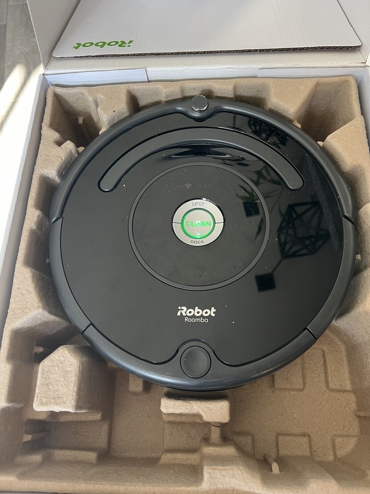 iRobot Roomba 675 WiFi Robot Vacuum Cleaner w/WiFi Connected Black M5426 eBay