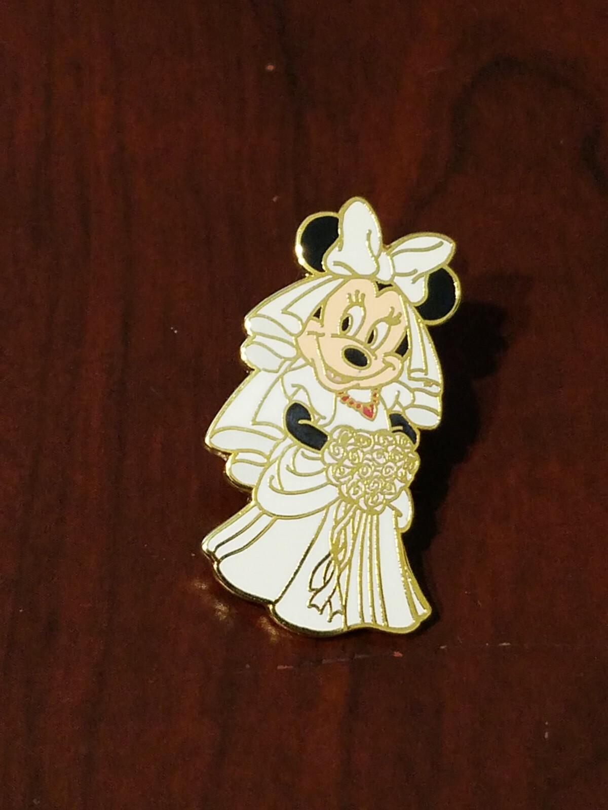 Disney Pin 2424 Bride Minnie