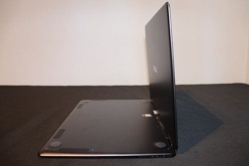 ASUS ZenBook Flip S 13.3`, Touchscreen, Intel Core i5, 8GB, 256 SSD - Picture 4 of 11
