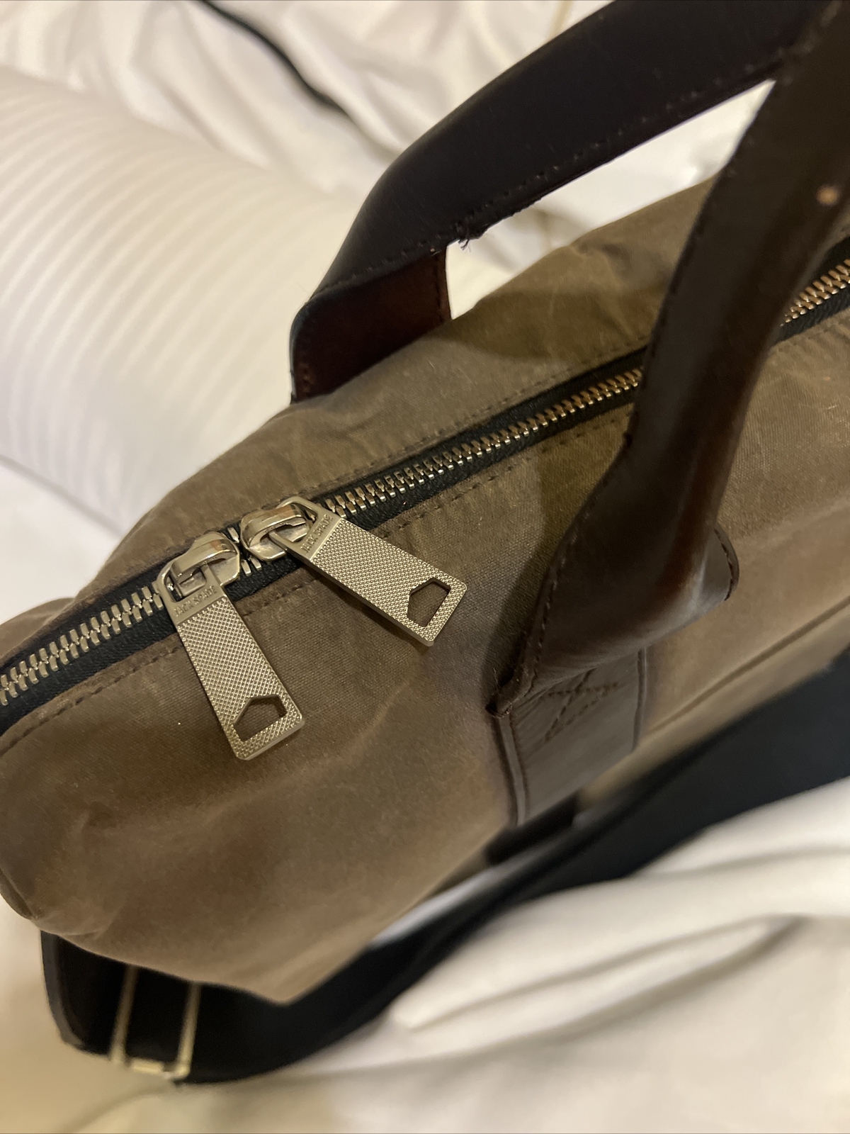 Jack Spade Waxed Canvas Leather Handles Messenger Bag… Gem