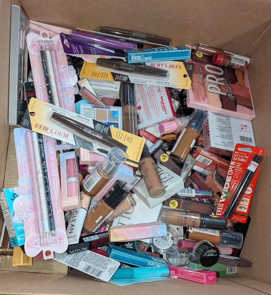 LOTE AL POR MAYOR DE 200 PIEZAS COSMÉTICOS DE MARCA SURTIDOS Foto 2 de 4