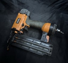 Ridgid (R213BNE) 18-Gauge 2-1/8" Brad Nailer