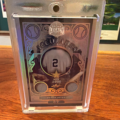 Leaf 2025 Bronx Legacy Accolades Derek Jeter Memorabilia 2/2 DOUBLE Jersey Match