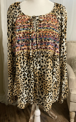 Savannah Jane Womens Cheetah Print Tunic Top Size Large  Embroidered Peasant