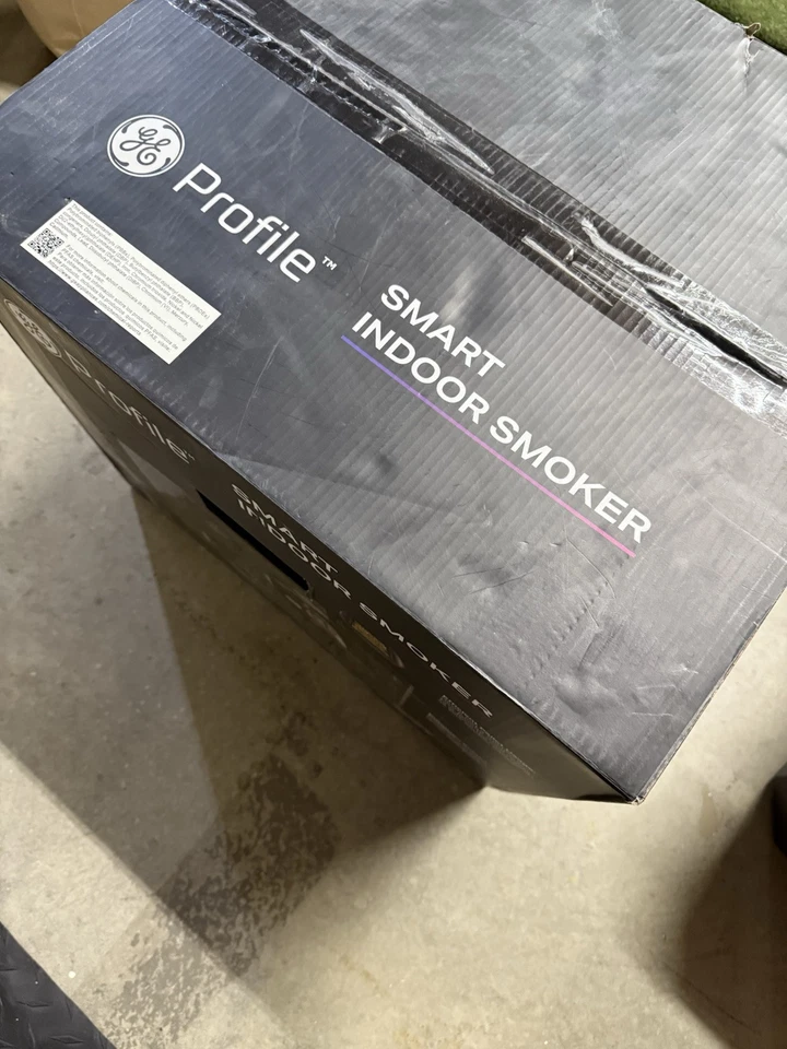 GE Profile Indoor Pellet 2.1 CU. FT / 293-SQ." Black Smart Electric Smoker -NEW! - Image 4 of 4