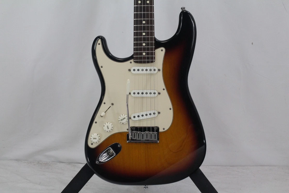 Preços baixos em American Standard Fender Canhoto Guitarras