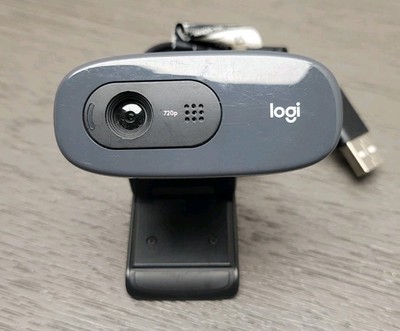 LOGITECH LOGI 720P USB WEBCAM - MODEL V-U0018 Built in microphone 