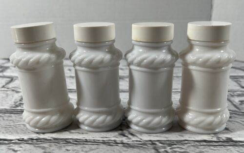 Vintage White Bottle Milk Glass Spice Jar Rope Edge Shakers Plastic Lids Set 4