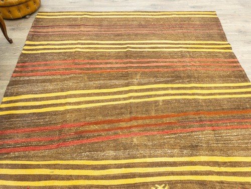 Vintage Turkish Kilim Rug – 6'11" x 11'1" – Handmade Wool & Goat Hair Carpet - Picture 8 of 13