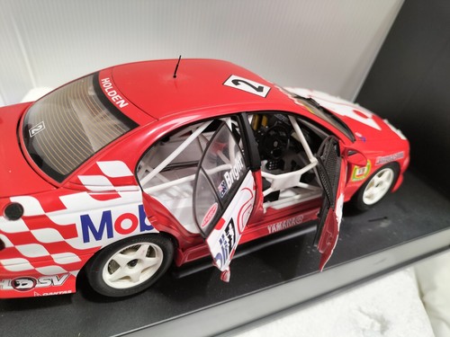 Scarce 1:18 Die Cast Auto Art VX Commodore Jason Bright 1/18 Boxed COA Ltd Ed - Picture 11 of 13