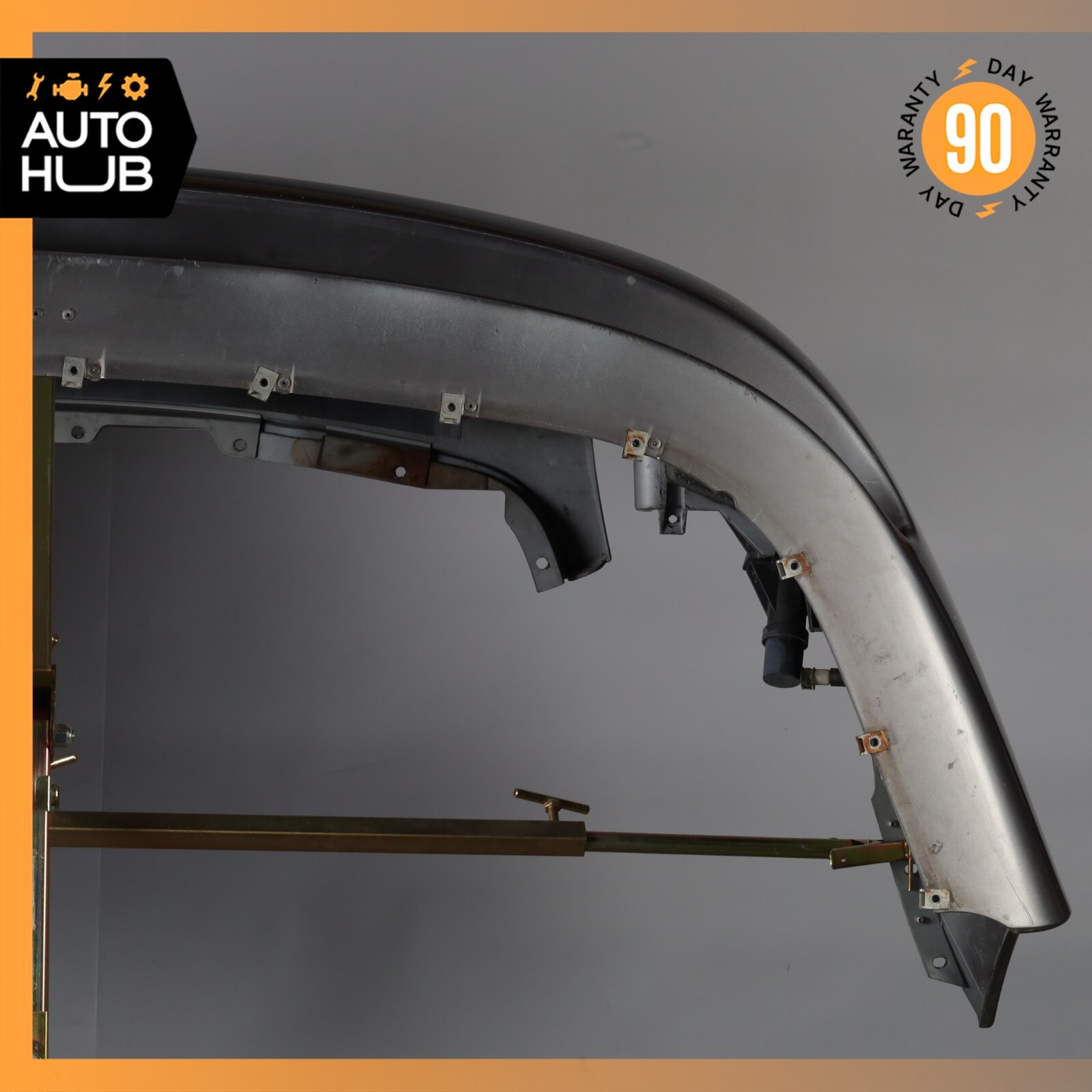 02-04 Maserati Spyder 4200 M138 GT Cambiocorsa Front Bumper Cover Assembly OEM