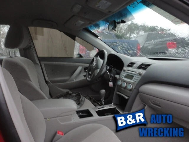 二手速度计 适合:2008 年 丰田凯美瑞 集群 KPH VIN E 第 5 位 2.4L — 第 3/4 张图片